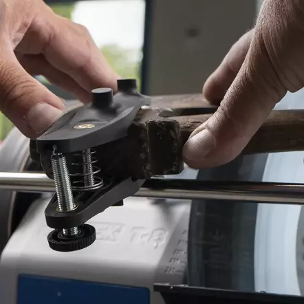 AX-40 Dispositif Tormek pour haches