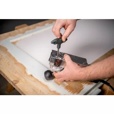 LF 850 S - Fraiseuse à bois 80 mm 230V 850W avec coffret metaBOX 145 - Metabo