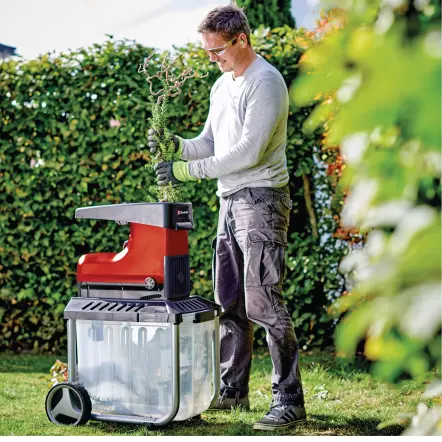 GC-RS 60 CB - Broyeur de végétaux électrique silencieux 2800W - Capacité de broyage max. ø45 mm