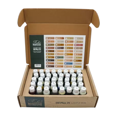 Boîte de 40 couleurs échantillons Comp.A Oil Plus 2C - 20 ml - RUBIO MONOCOAT