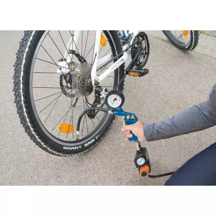 AIR CASE - Compresseur portatif 2L 1100W Pression 8 bar max. + 12 accessoires !