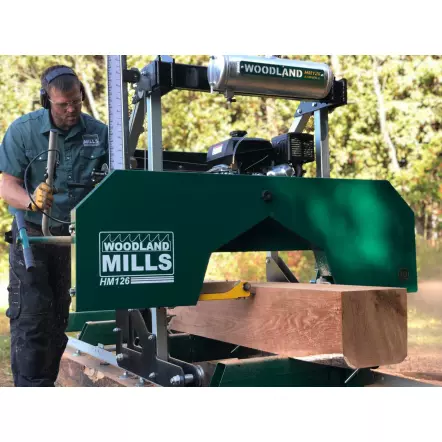 WOODLAND MILLS - HM126 - Scierie Mobile à essence 14 CV - Diamètre de coupe 660 mm