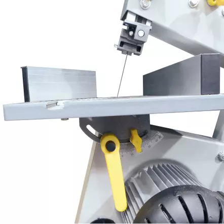 Scie-a-ruban-peugeot-energyband80LD-avec-table-de-travai