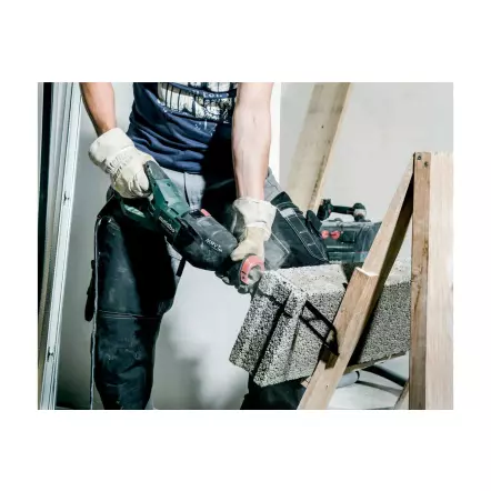 METABO - SSEP 1400 MVT Scie sabre - Course de la lame : 32 mm - 230V 1400W