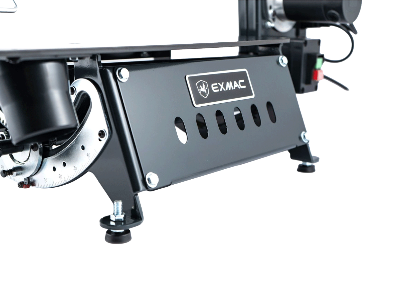 Socle de grande largeur